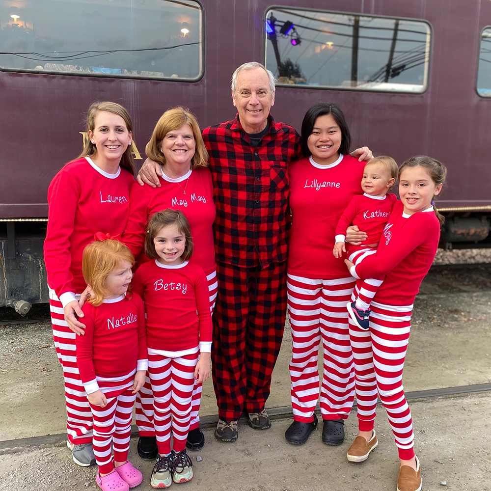 Personalized Family Christmas Pajamas Set | inSet17