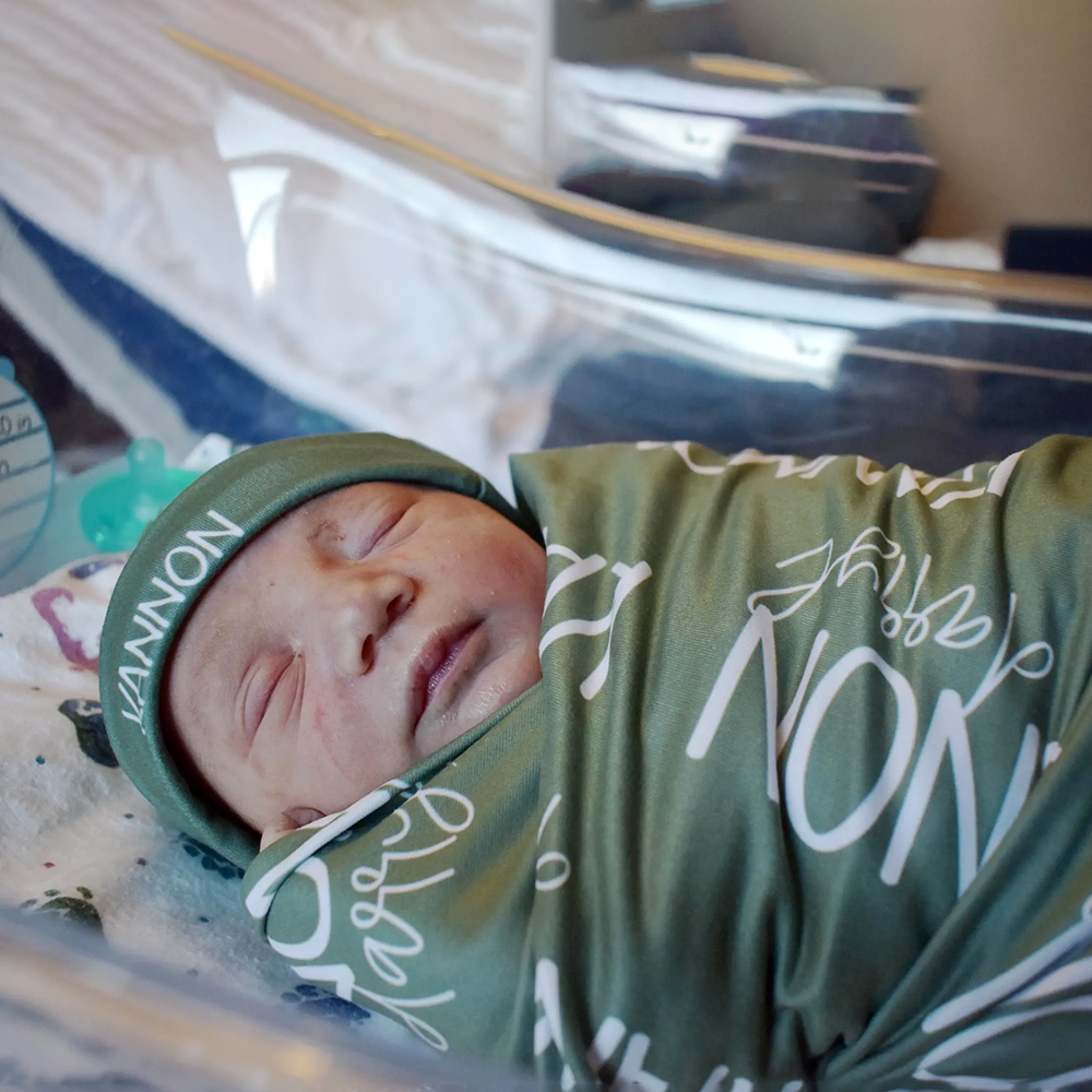 Personalized Baby Swaddle Blanket Set for Comfort & Unique | BBBlanket11