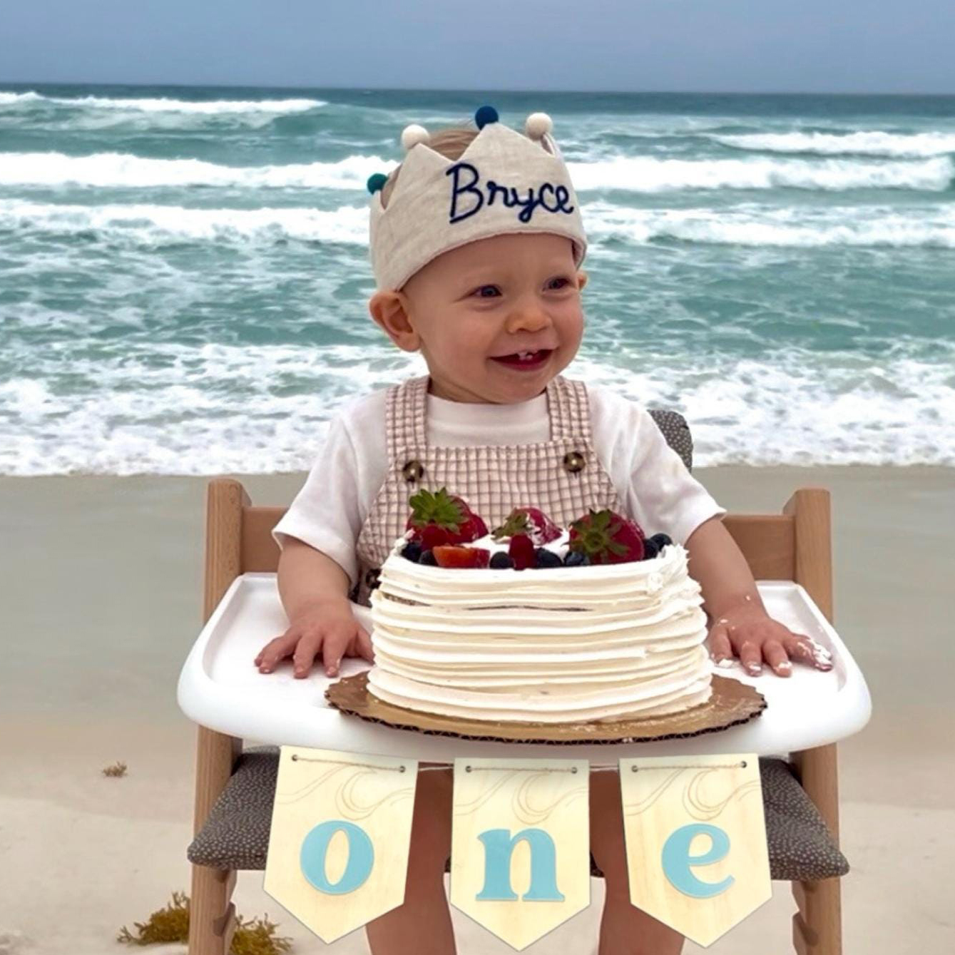 Personalized Hand Embroidered Baby Birthday Party Crown | CWBaby321