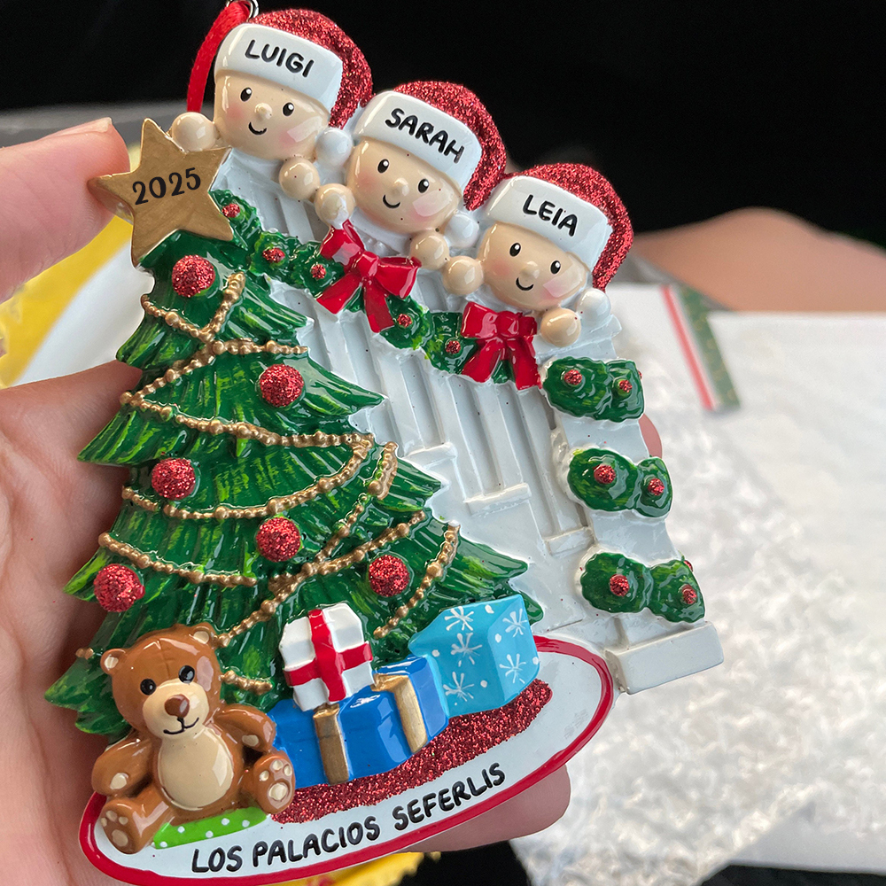 Personalised Christmas Tree Family Ornament | MCGift203