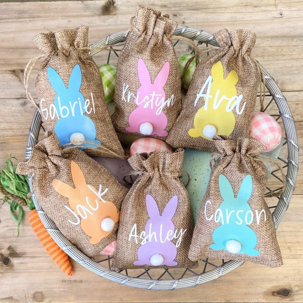 Personalized Name Color Easter Treat Bags | CWEaster22