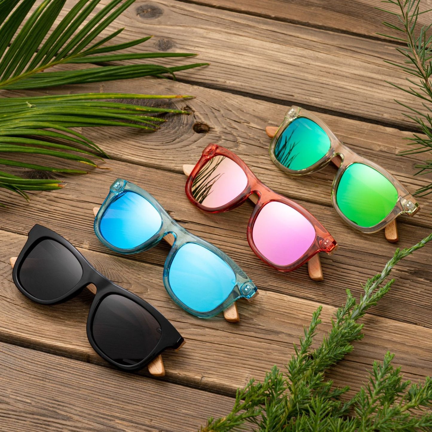 Personalized Kid Sunglasses with Wood Box | CWBeach110