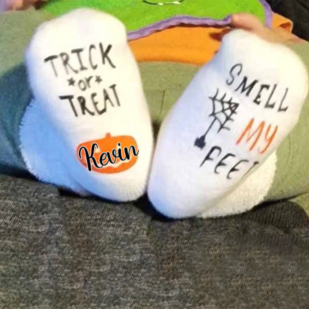 Personalised Halloween Trick or Treat Smell My Feet Socks | CWHalloween53