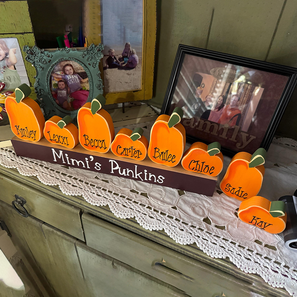 Personalized Pumpkin Family Sign Halloween Decor | CWHalloween55