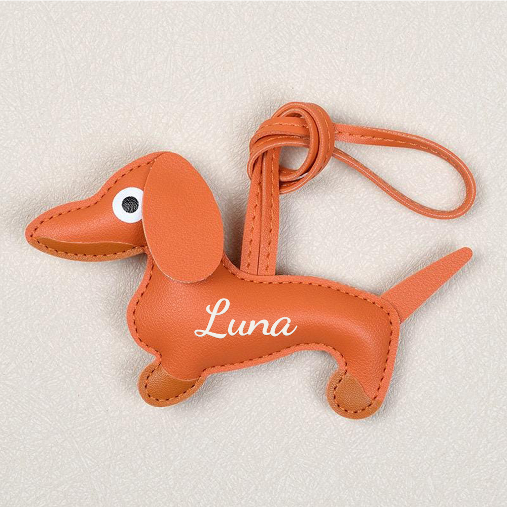 Personalized Lovely Leather Dachshund Keychain | CWGift08