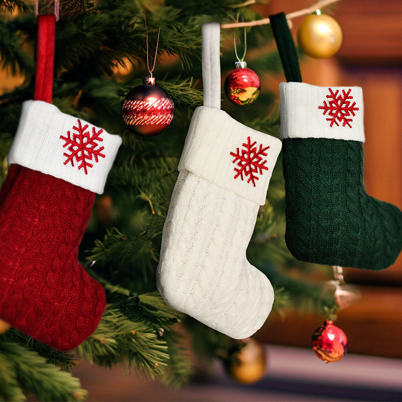 Personalized Christmas Stocking with Initial or Name | MCGift08