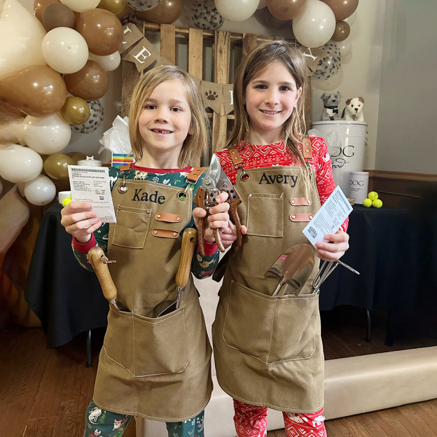 Personalized Embroidery Canvas Apron with Pockets for Unisex Adult | Apron01