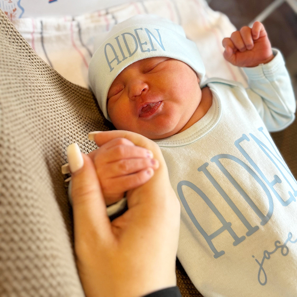 Personalized Baby Coming Home Romper and Hat Set | CWBaby473