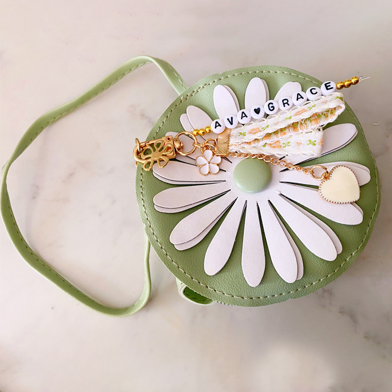 Personalized Girls Color Daisy Tassel Purse | CWPack90