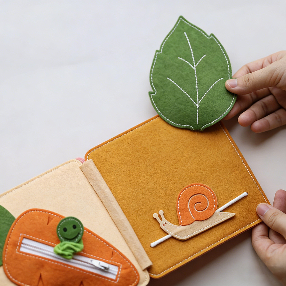 Personalized Baby Handmade Sensory Activities Felt Quiet Book | CWToy168