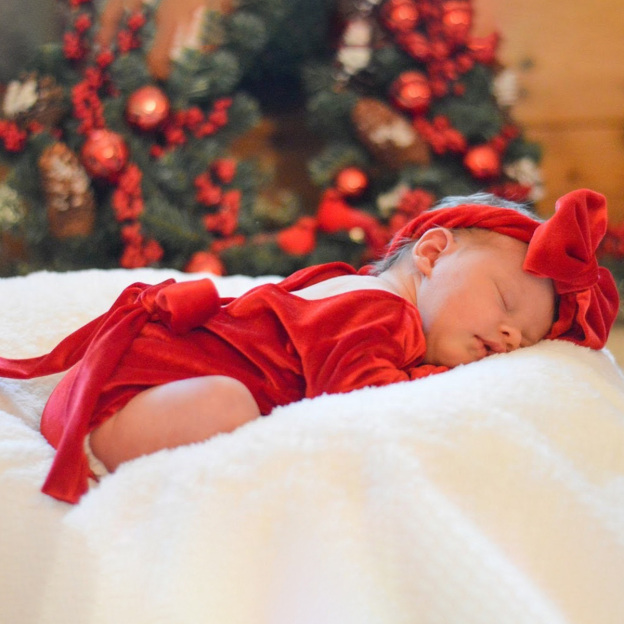 Personalized Newborn Girl Christmas Red Velvet Photo Outfit | MCGift151