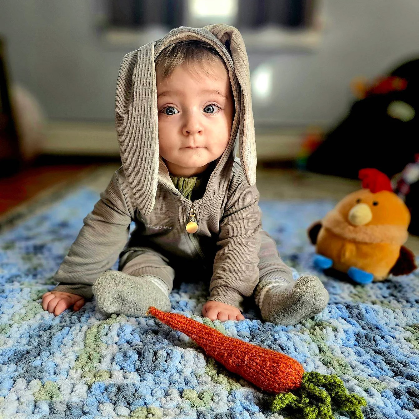 Personalized Easter Baby Bunny Ears Romper | CWbaby4001