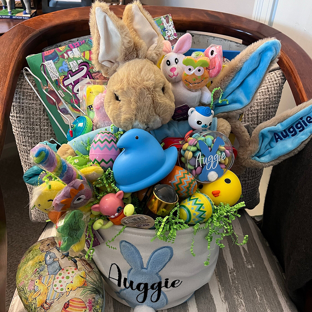 Personalised Lovely Easter Bunny Candy Containers | CWEaster40