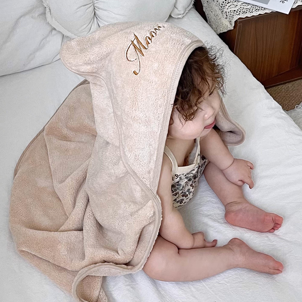 Personalized Embroidery Kid Lovely Coral Velvet Hooded Towel | CWBaby197