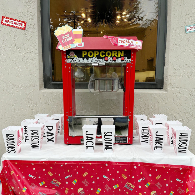 Personalized Movie Time Popcorn Buckets | YouBottle84