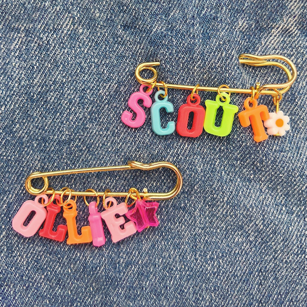 Personalized Colorful Letter Badge Safety Pin | CWToy132