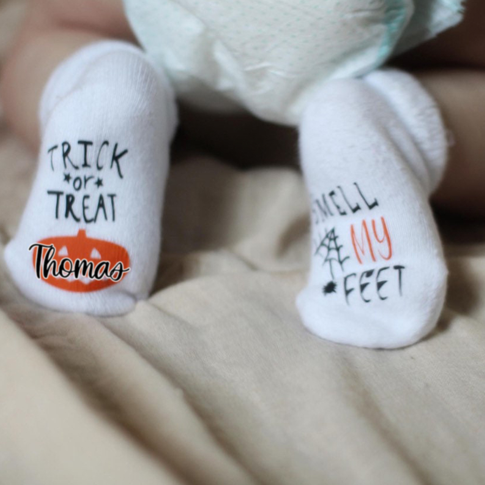 Personalised Halloween Trick or Treat Smell My Feet Socks | CWHalloween53