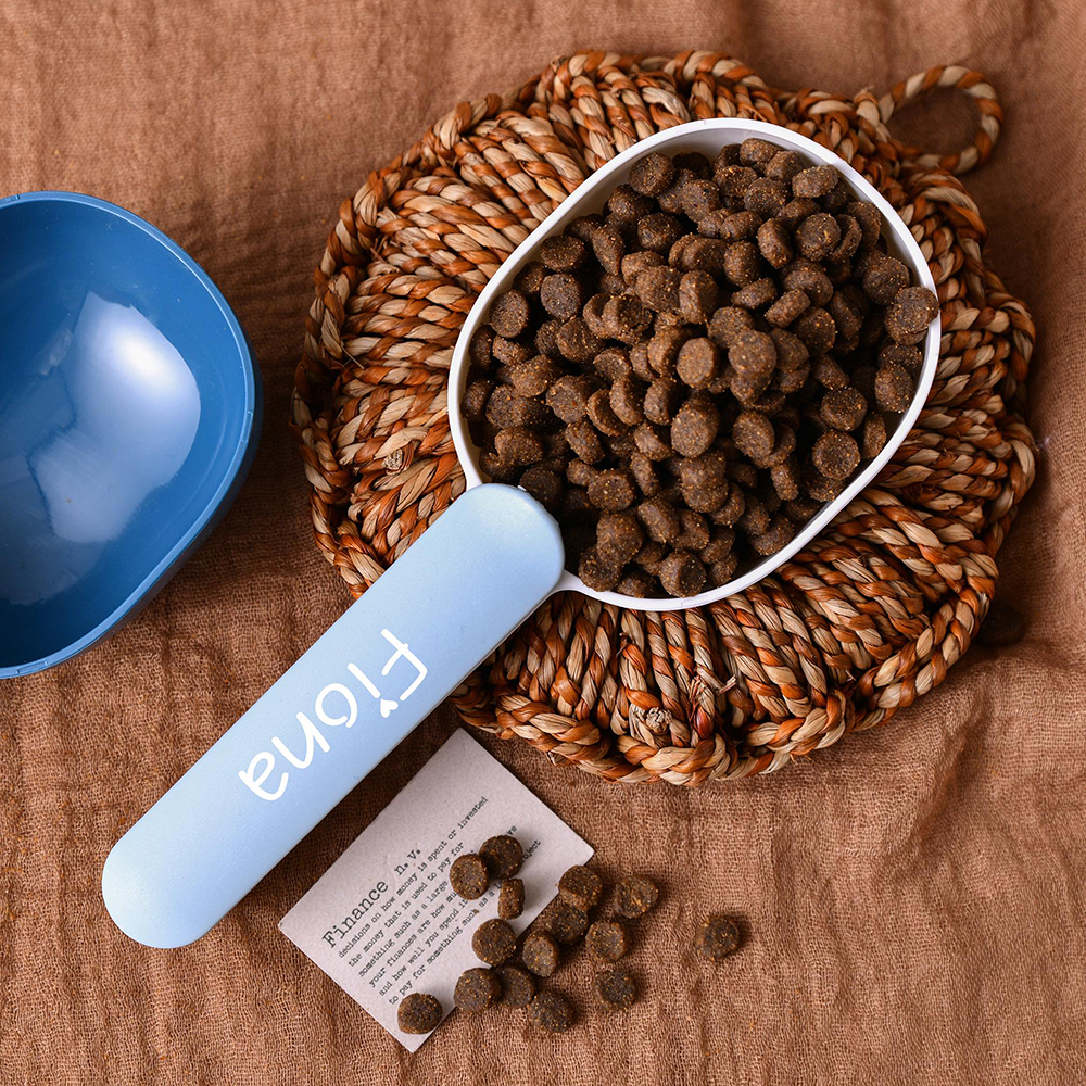 Personalized Pet Multifunction Measuring Food Scoop with Bag Clip | BKPet260