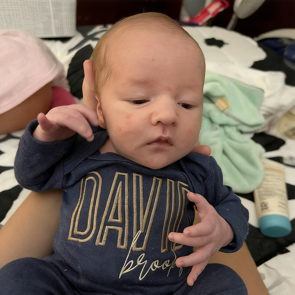 Personalized Embroidery Baby Coming Home Romper and Hat Set | CWBaby203