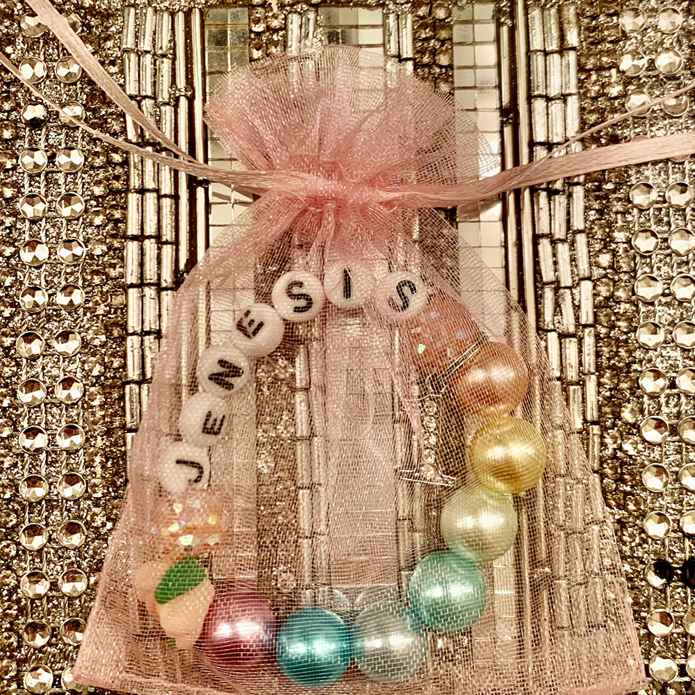 Personalized Kids Lovely Birthday Bead Bracelet With Name | CWBeach233