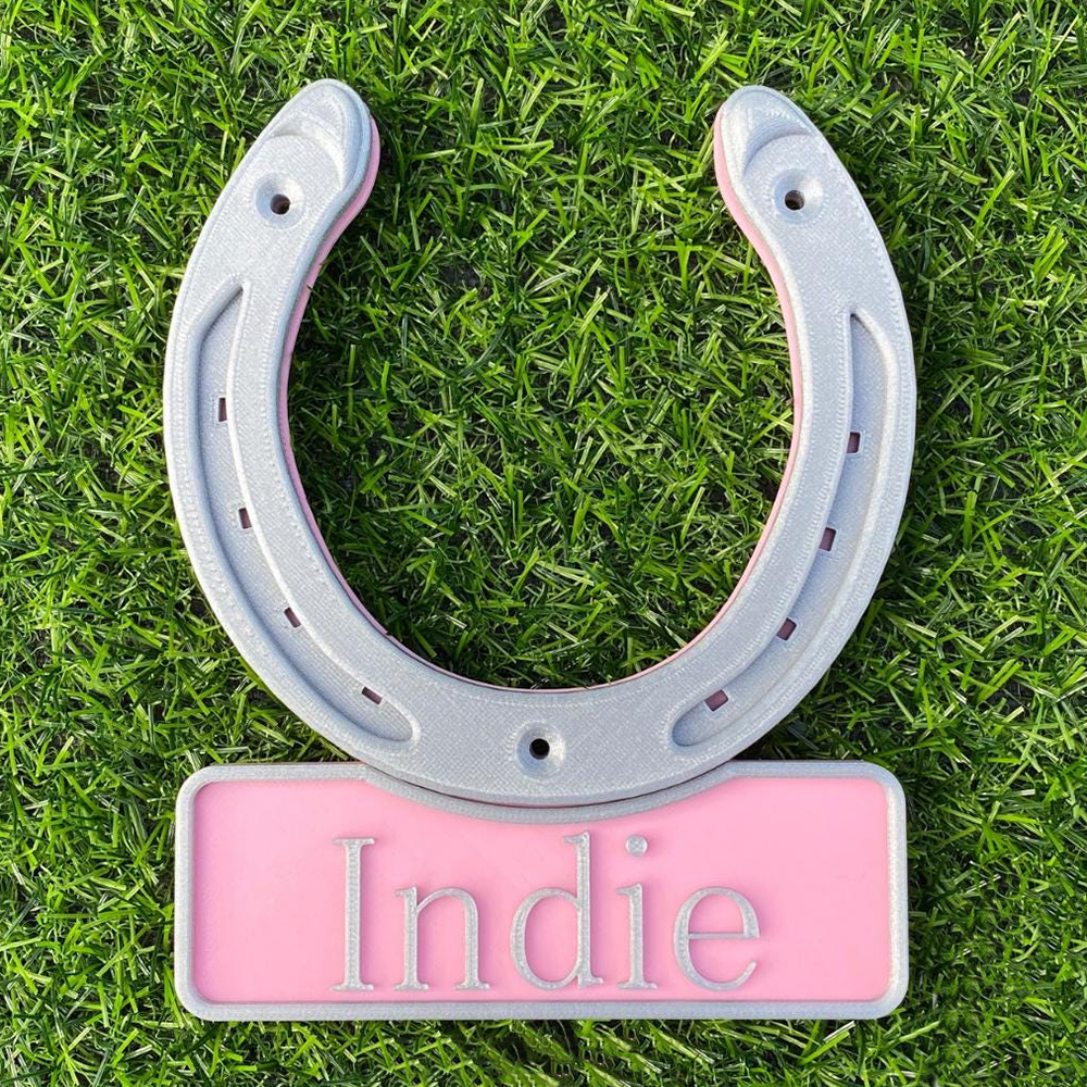 Personalized 3D Printed Horseshoe Stable Door Name Plate | CWGift72