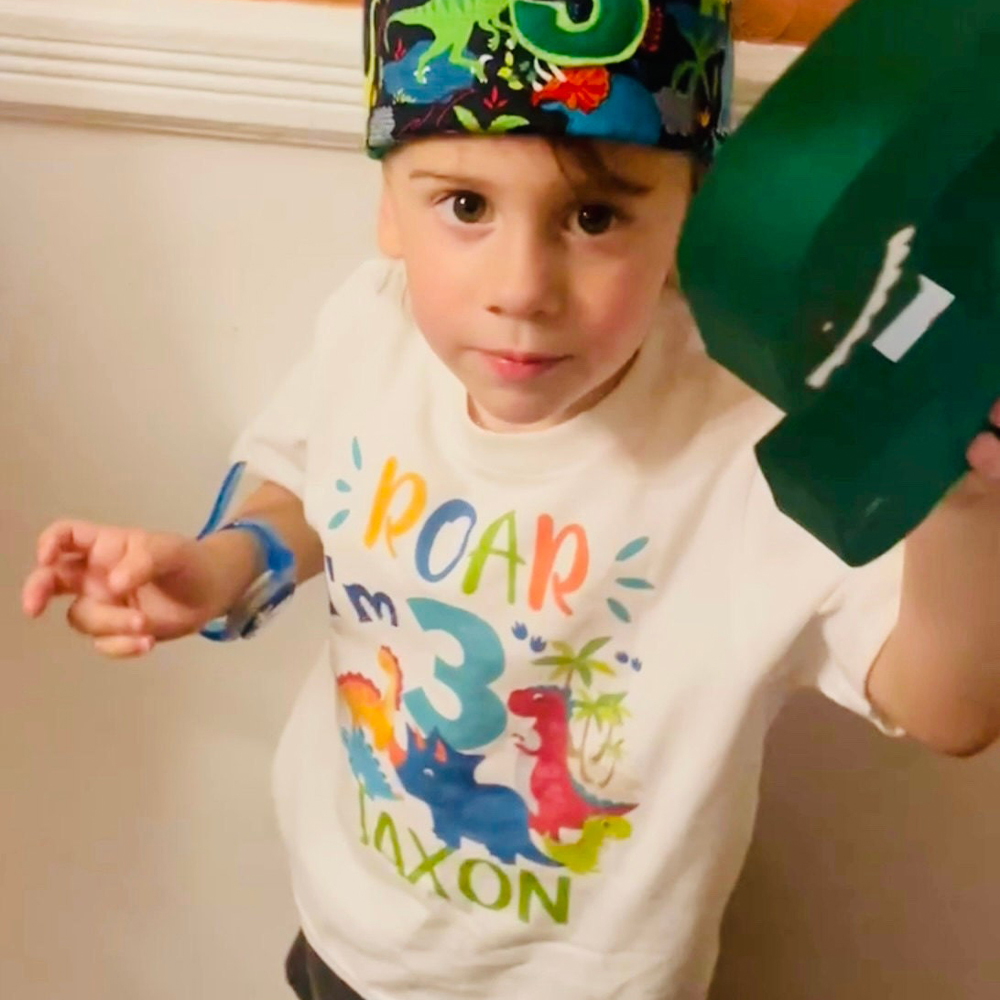 Personalized Dinosaur ROAR Party Birthday T-Shirt | inBirth02