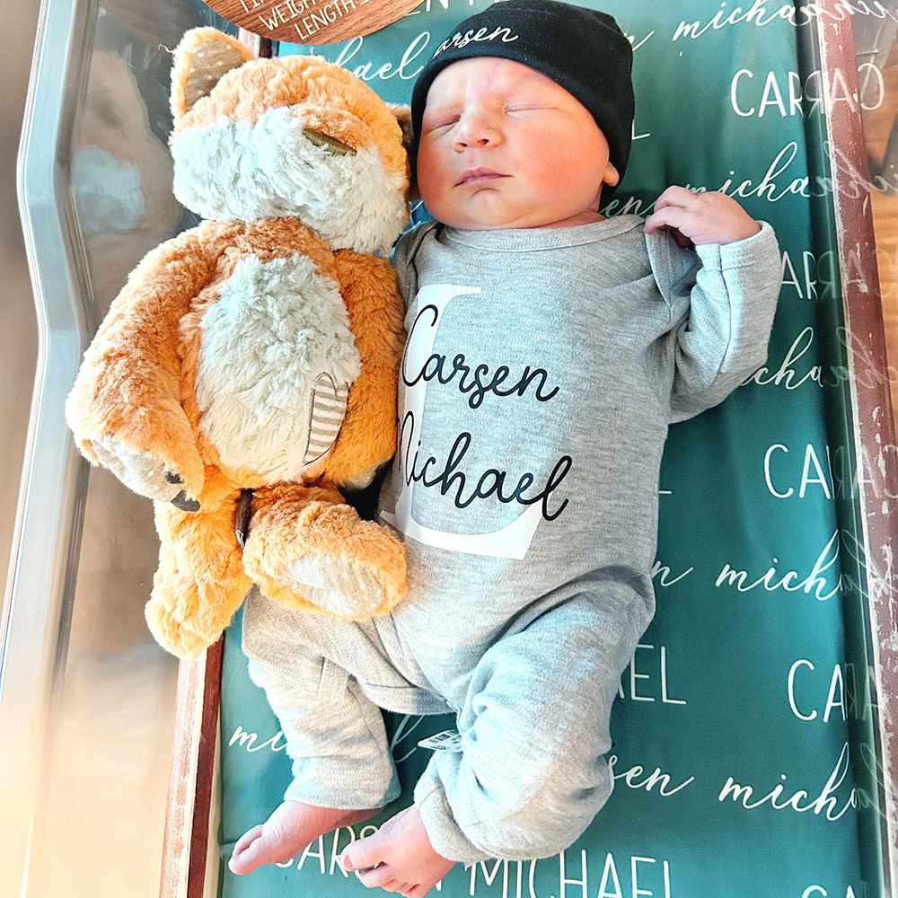Personalized Baby Coming Home Romper With Hat Set | CWBaby133