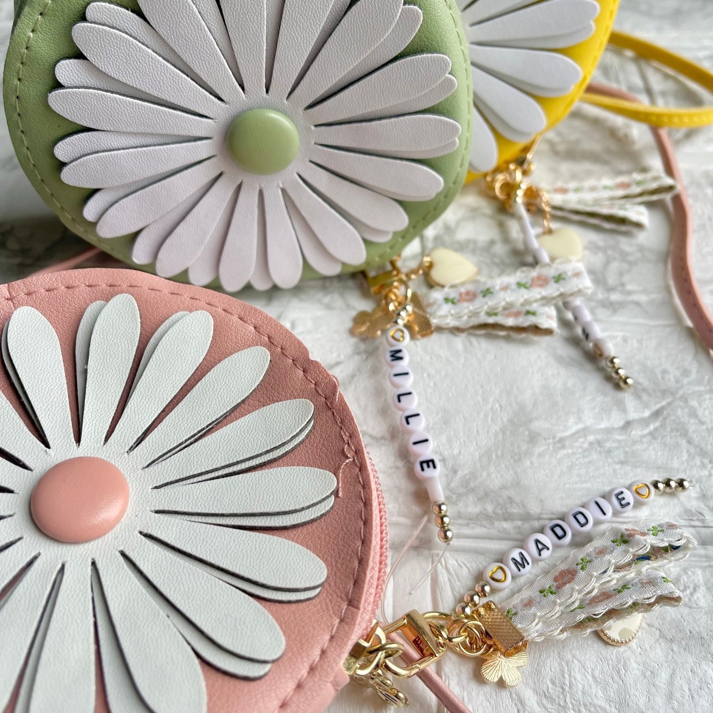 Personalized Girls Color Daisy Tassel Purse | CWPack90