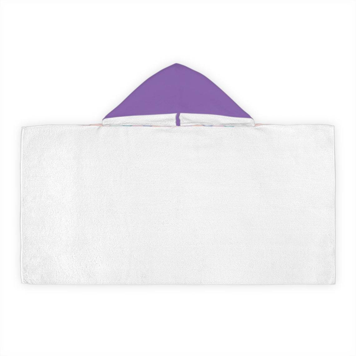 Personalized Hooded Beach Towel for Summer & Beach | CWHTowel45