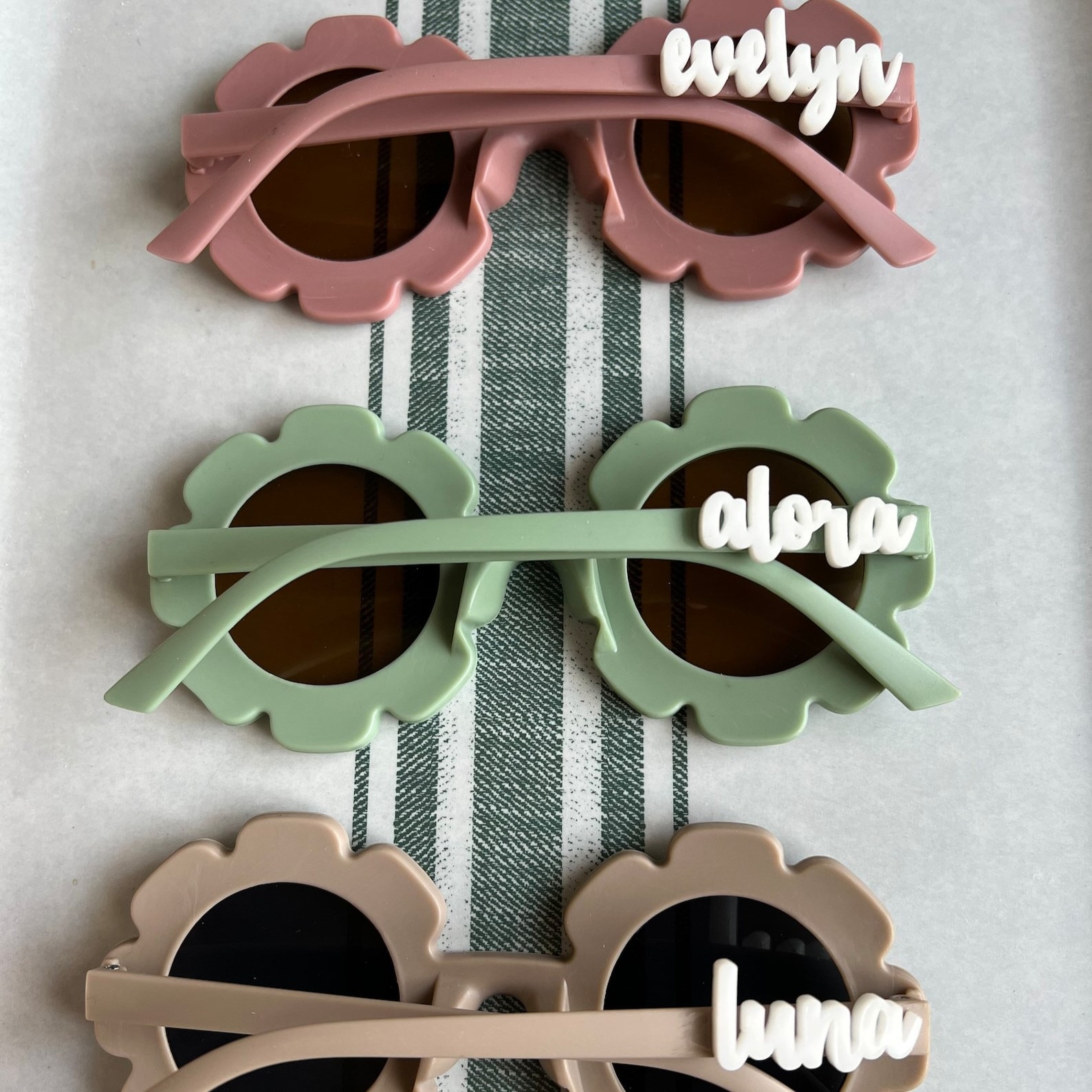 Personalized Acrylic Name Colorful Flower Sunglasses For Kids | CWBeach100
