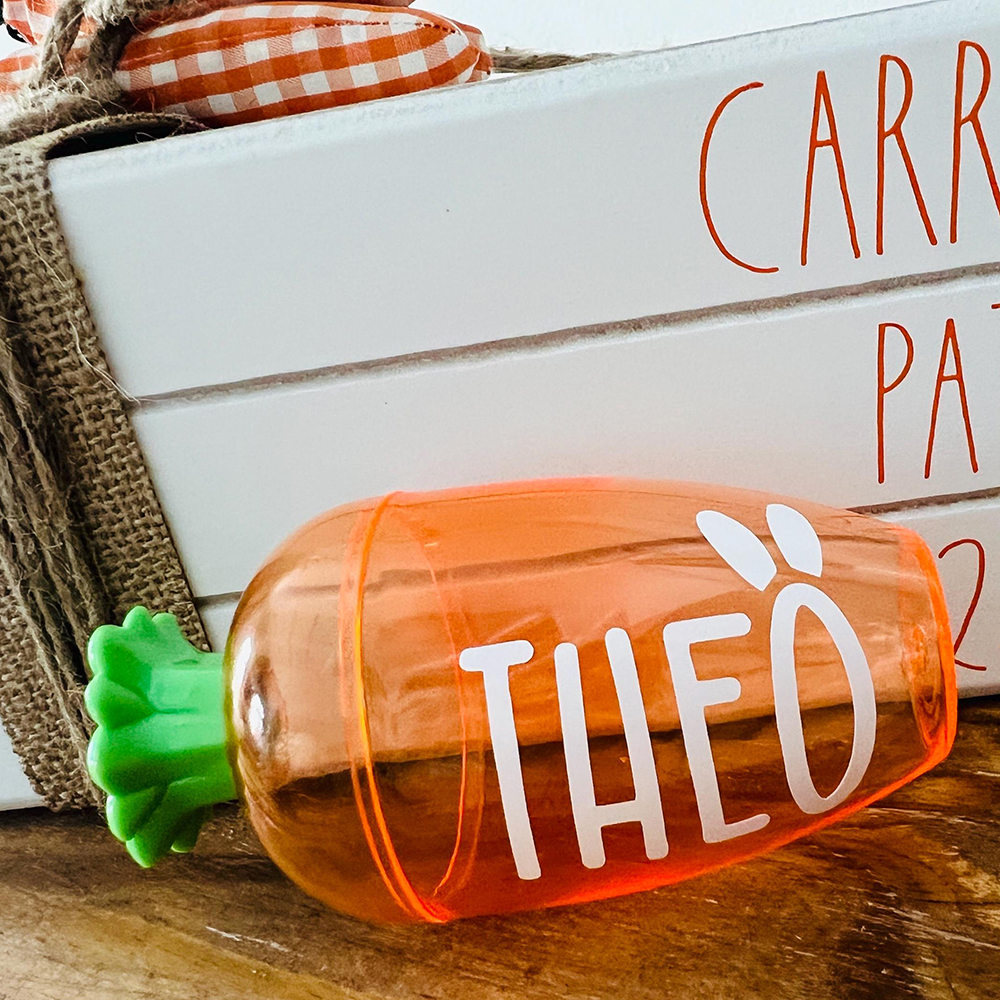 Personalized Easter Carrot Treat Holder | CWEaster95