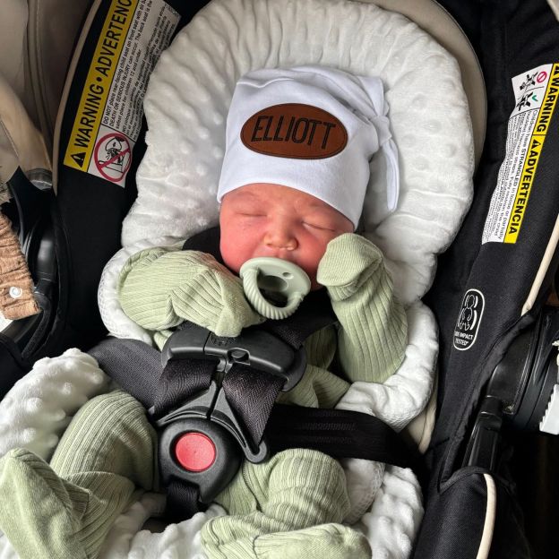 Personalized Newborn Baby Leather Patch Knot Hat | CWBaby76