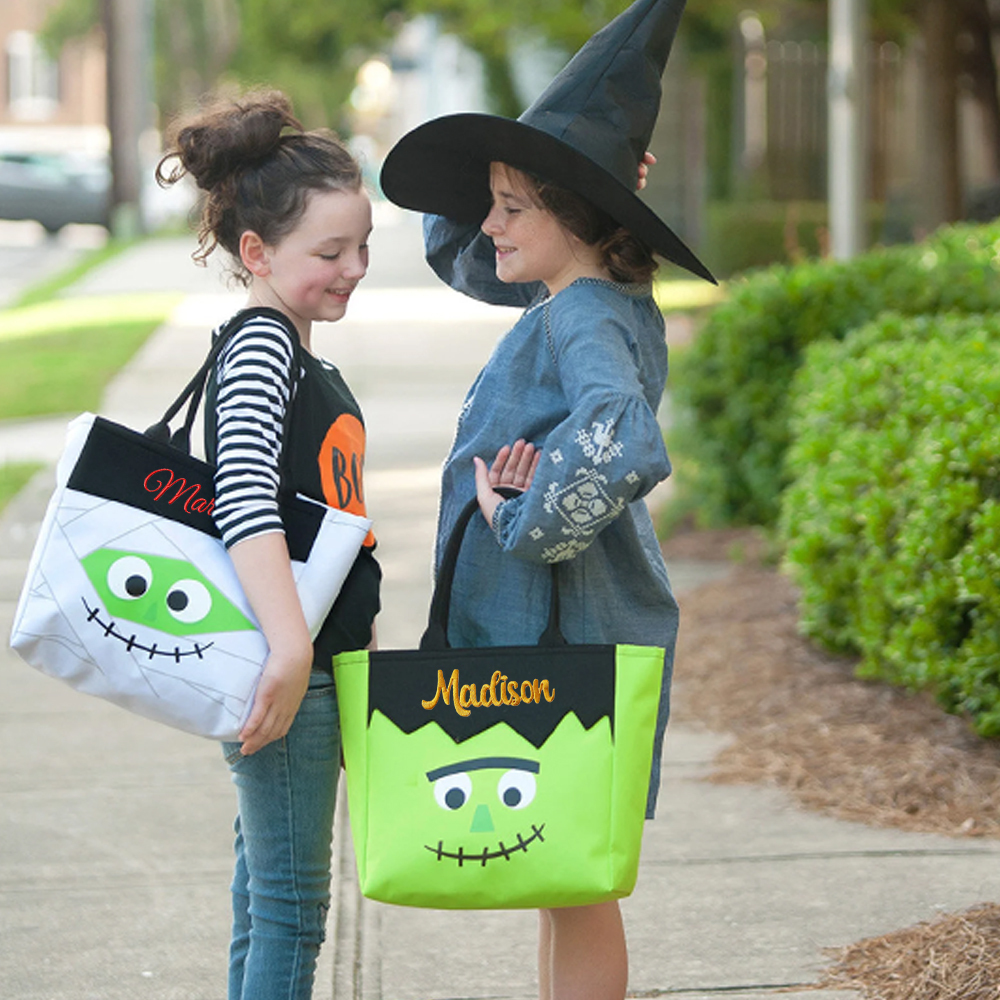 Personalized Name Halloween Tote Bag | CWHalloween04