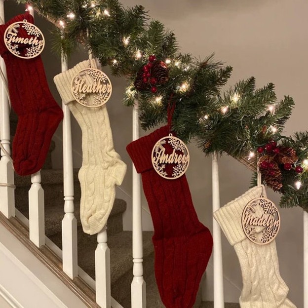 Personalized Wooden Christmas Ornaments | MCGift23