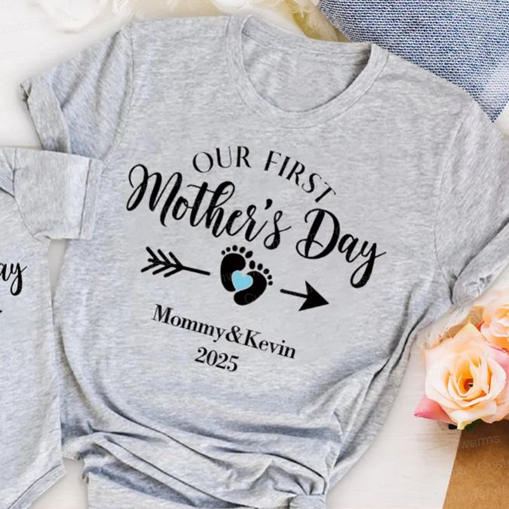 Personalized First Mother's Day Mommy and Baby Outfit | CWFamily23