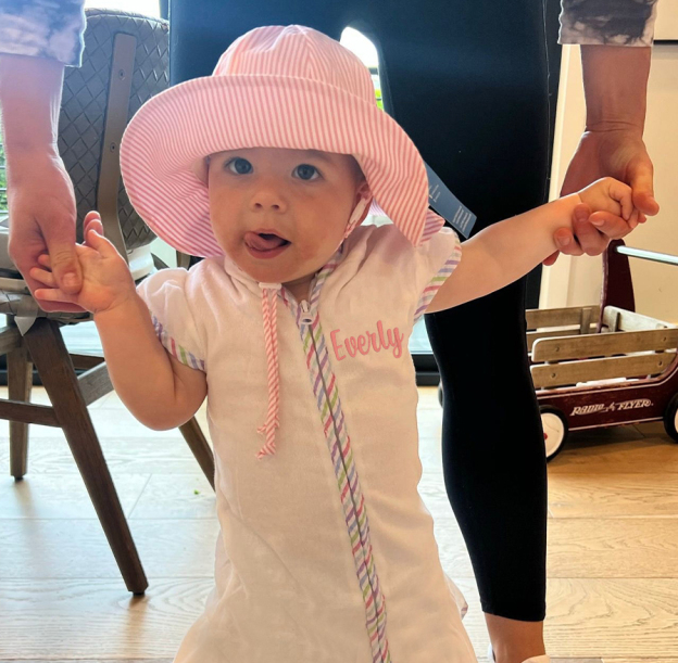 Personalized Kid Swim Cover up Hooded Robe Zippered Bath Towel | CWBaby465