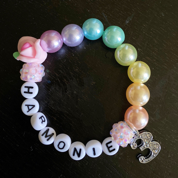 Personalized Kids Lovely Birthday Bead Bracelet With Name | CWBeach233