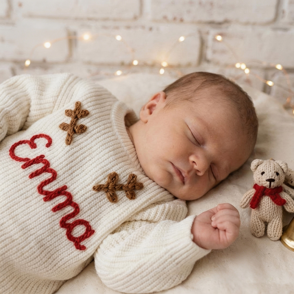 Personalized Hand Embroidered Christmas Knit Sweater | MCGift390
