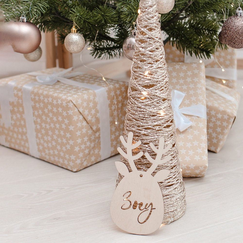 Personalized Christmas Reindeer Wood Ornament | MCGift81