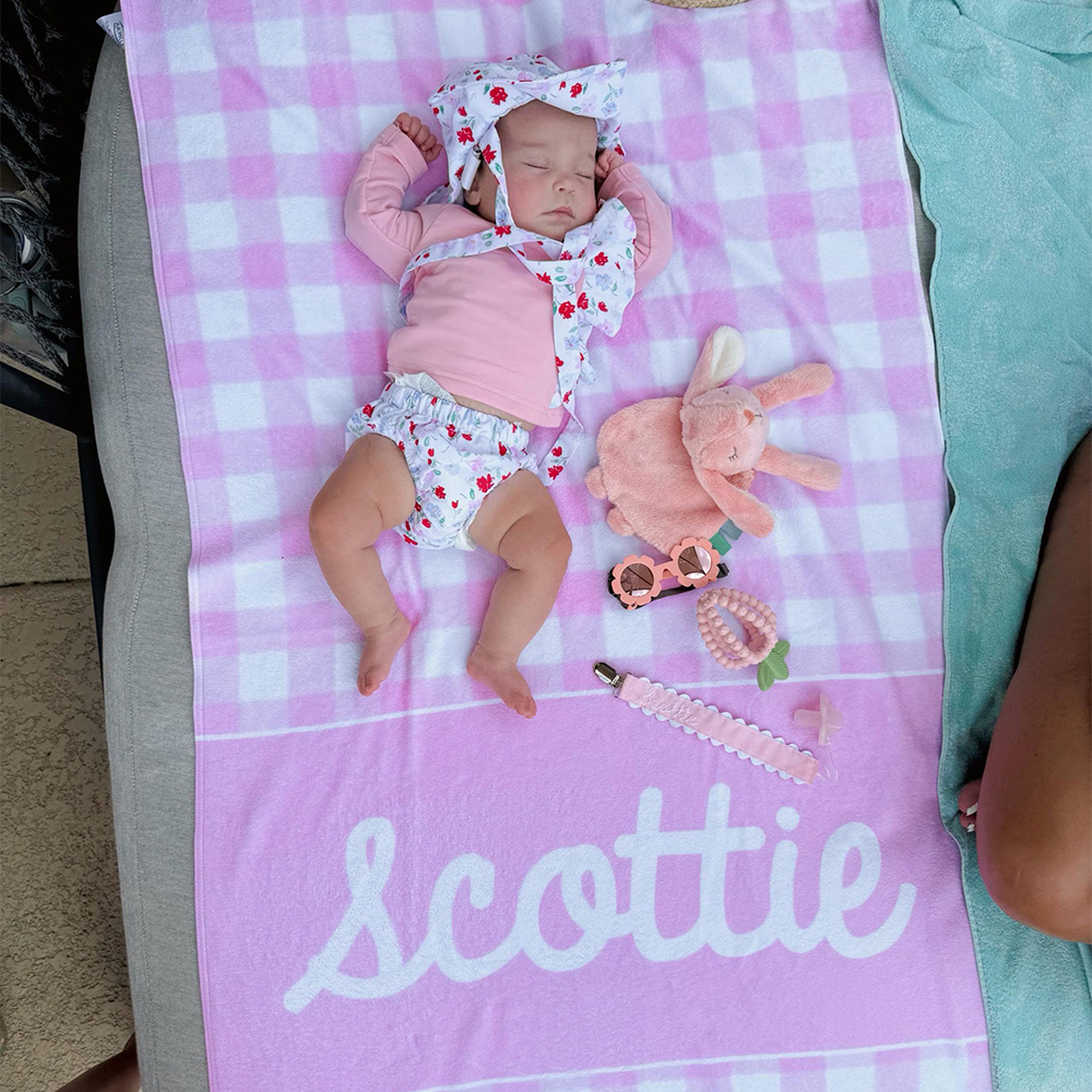 Personalized Lovely Kid Towel for Summer & Beach | CWTowel156