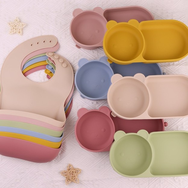 Personalised Baby Food Grade Silicone Weaning Set | CWBaby108