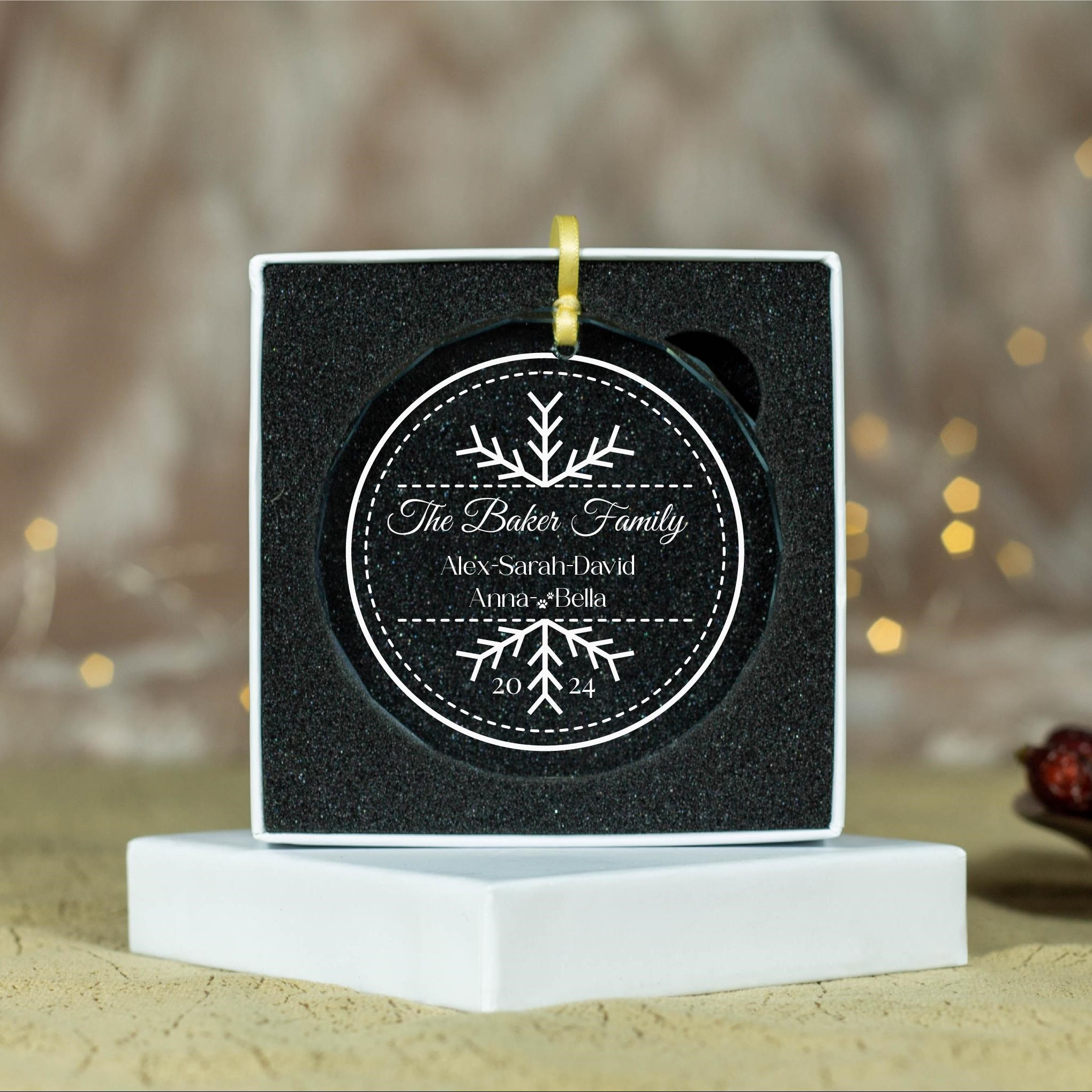 Personalized Glass Family Christmas Ornaments | CWGlass08