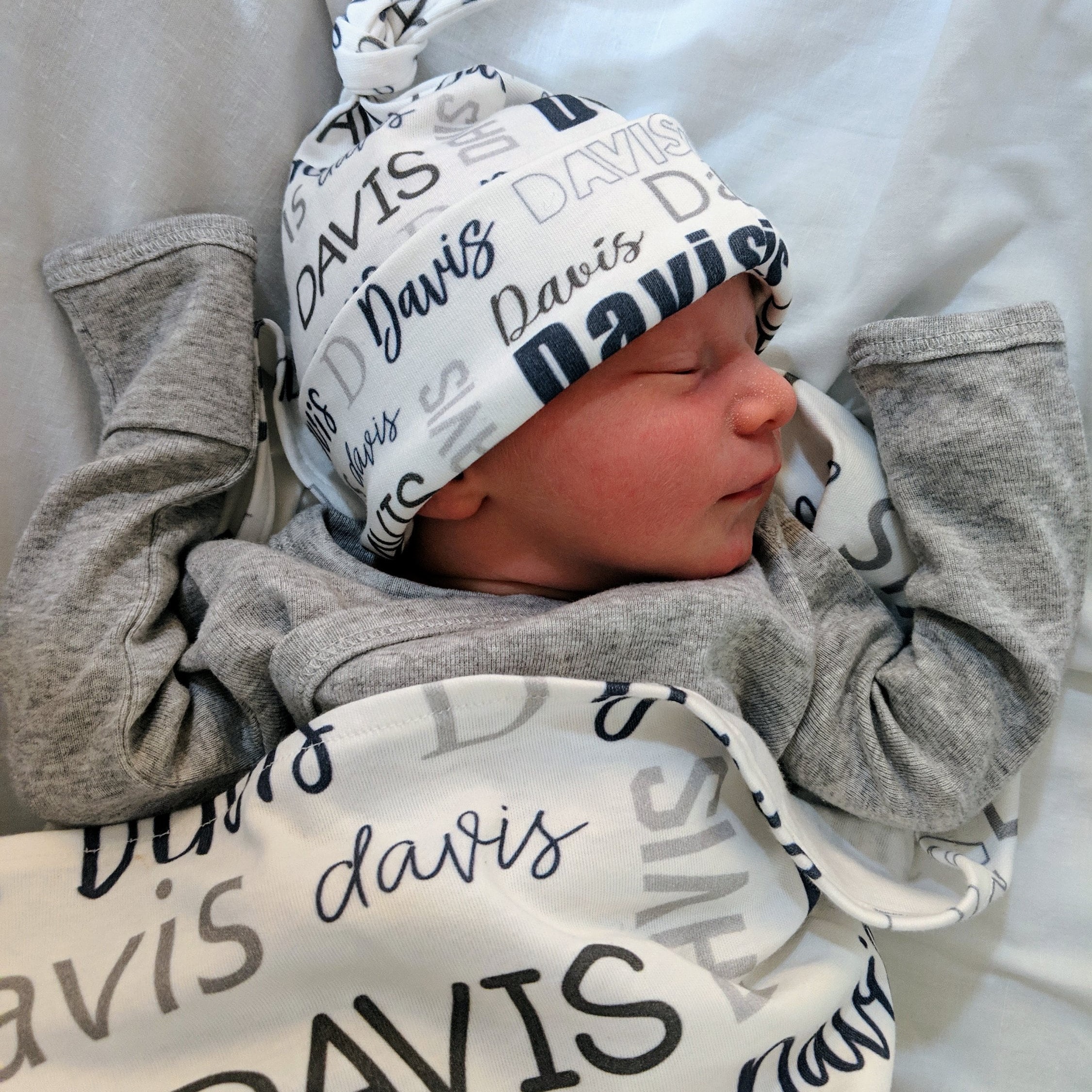 Personalized Baby Swaddle Blanket Set for Comfort & Unique | BBBlanket01