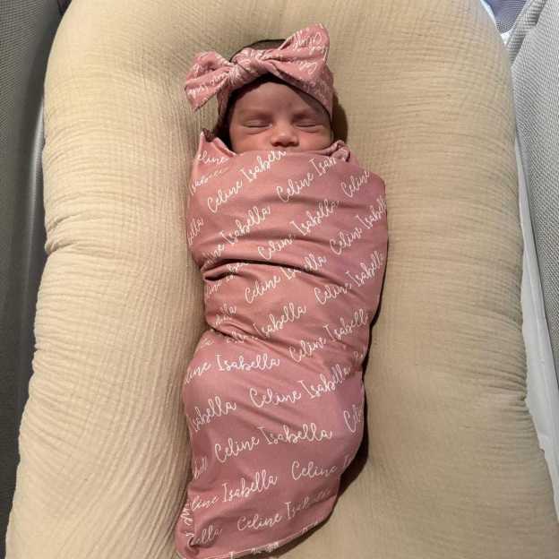 Personalized Baby Swaddle Blanket Set for Comfort & Unique | BBBlanket02