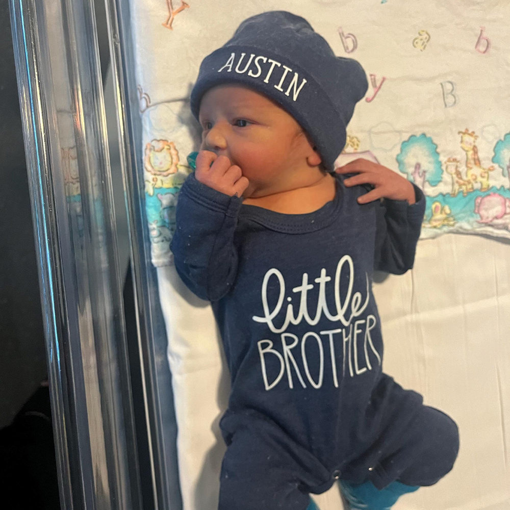 Personalized Little Brother Coming Home Outfit | CWBaby20301