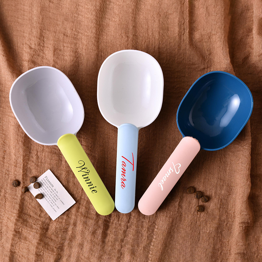 Personalized Pet Multifunction Measuring Food Scoop with Bag Clip | BKPet260