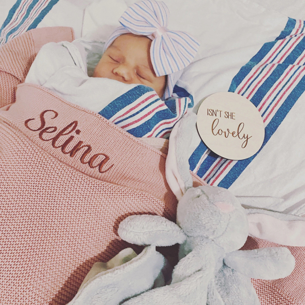 Personalized Embroidered Knit Blanket for Comfort & Unique | CWBaby30