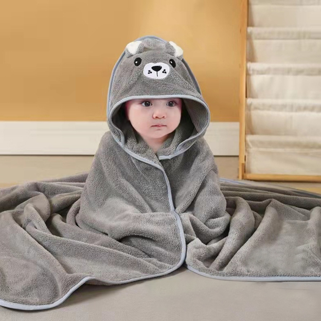 Personalized Hooded Beach Towel for Summer & Beach | CWBaby142