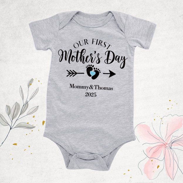 Personalized First Mother's Day Mommy and Baby Outfit | CWFamily23