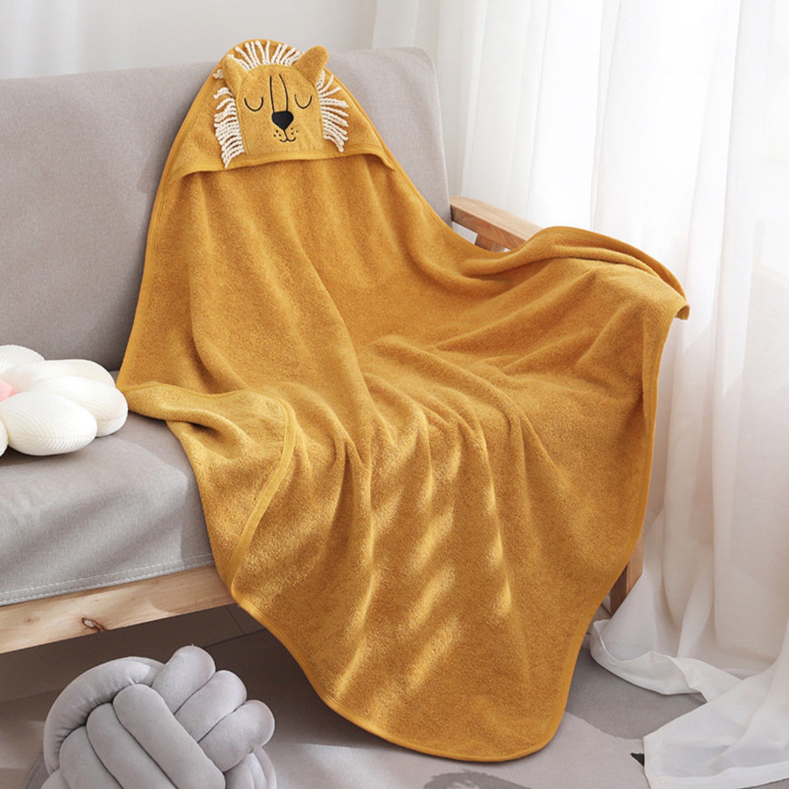 Personalized Embroidery Animal Hooded Baby Towel | CWBaby22
